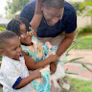 Meet your Posher, Herma-lee